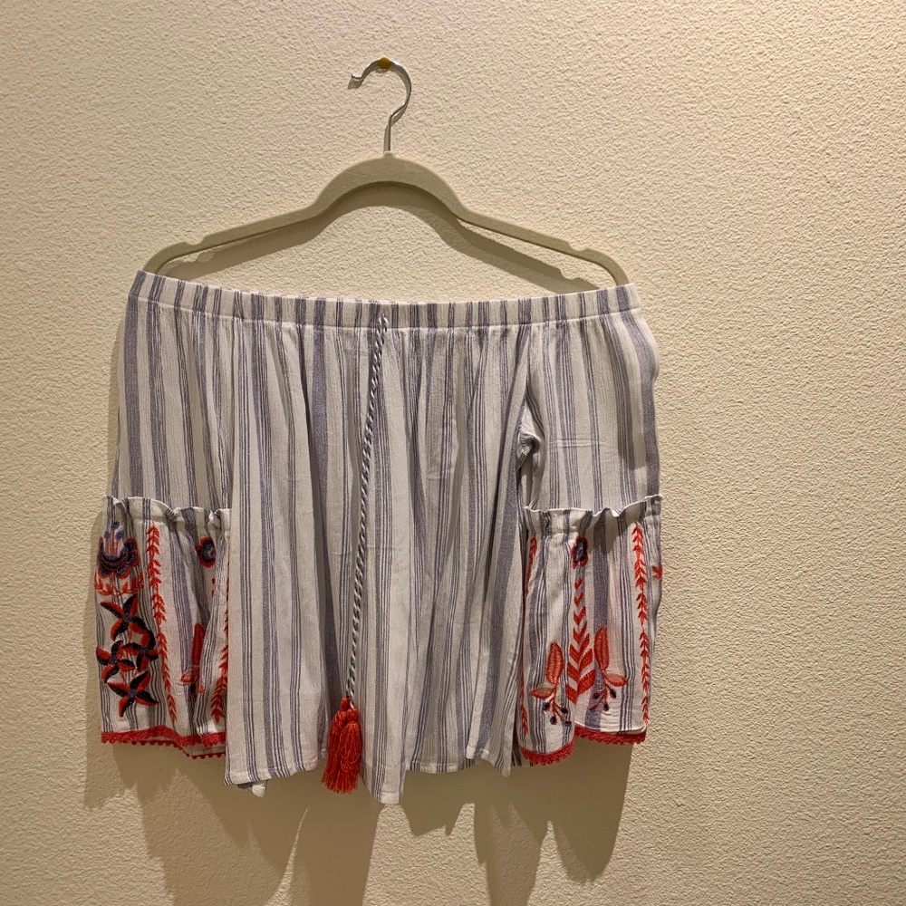 Altar'd state off-the-shoulder top